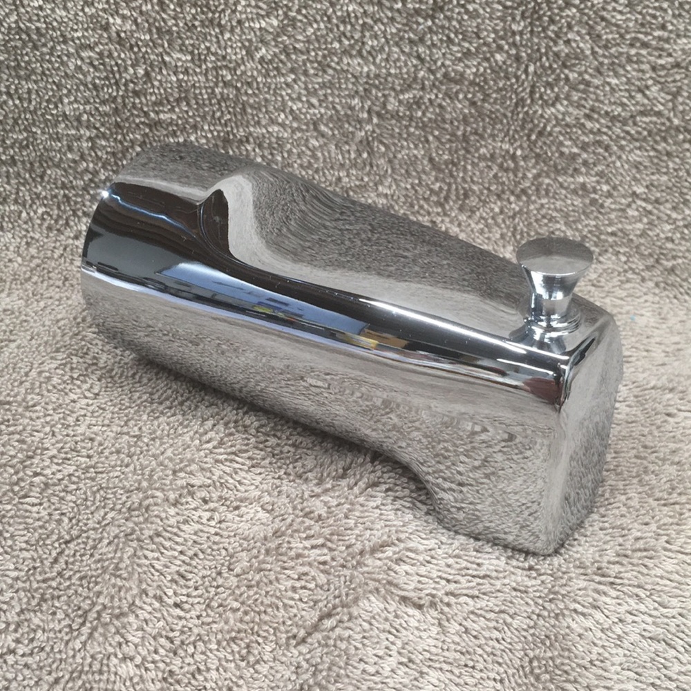 NEW Moen Chrome Bath Tub Spout with Diverter